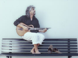 Pino Daniele. Spiritual, la mostra a Palazzo Reale di Napoli. Foto: Fondazione Pino Daniele, 1991