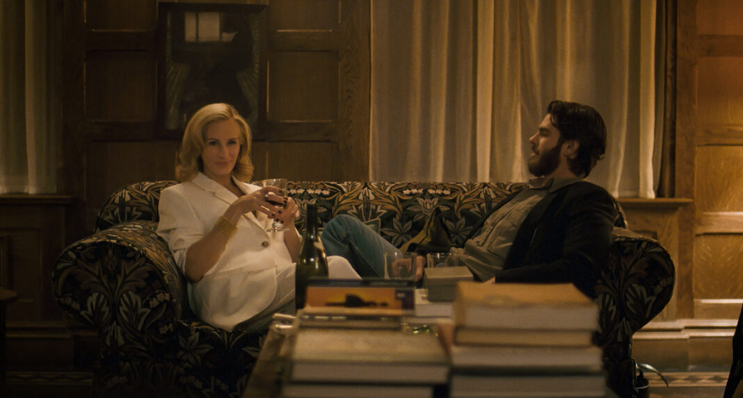 AFTER THE HUNT (2025) Julia Roberts e Andrew Garfield in After the Hunt di Luca Guadagnino. Courtesy of Amazon MGM Studios/La Biennale 2025