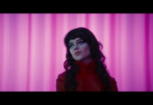 Recensione di Her Private Hell: Refn torna al cinema con un’astratta fiaba nera di glitter e luci al neon Her Private Hell, distribuito da MUBI.
